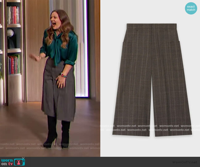 Celine Culottes in Prince of Wales worn by Drew Barrymore on The Drew Barrymore Show