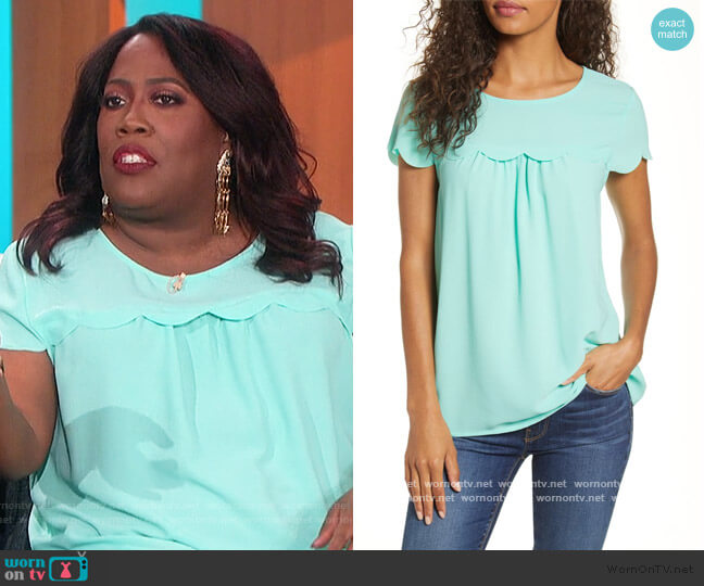 Gibson Look Gibson x Fall Refresh Fancy Ashley Woven Scallop Top worn by Sheryl Underwood on The Talk