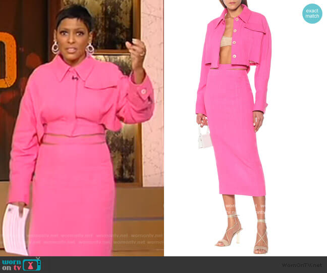 Jacquemus La Jupe Valerie pencil skirt worn by Tamron Hall on Tamron Hall Show