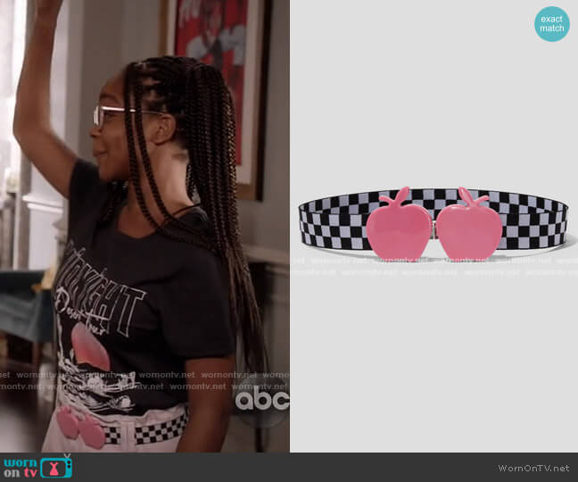 Marc Jacobs Apple Buckle belt worn by Diane Johnson (Marsai Martin) on Black-ish