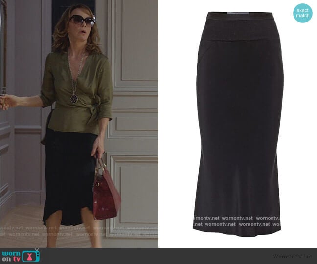 Rick Owens Stretch midi skirt worn by Sylvie (Philippine Leroy-Beaulieu) on Emily in Paris