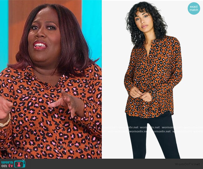 Sanctuary Leopard-Print Long-Sleeve Shirt worn by Sheryl Underwood on The Talk