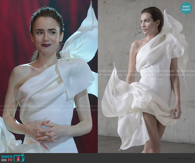 Stephane Rolland Spring 2017 Collection worn by Emily Cooper (Lily Collins) on Emily in Paris