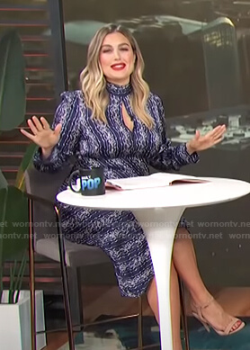 Carissa’s blue printed keyhole dress on E! News Daily Pop