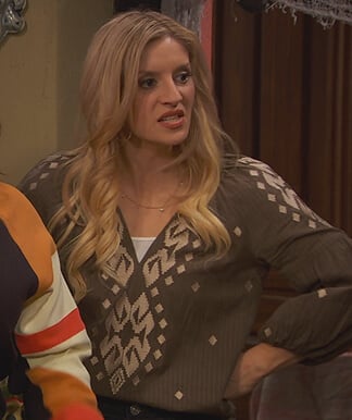 Chelsea’s olive printed top on Ravens Home
