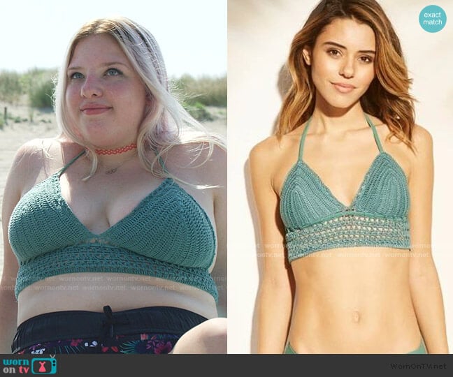 Xhilaration Crochet Midkini Triangle Bikini Top worn by Britney (Francesca Scorsese) on We Are Who We Are