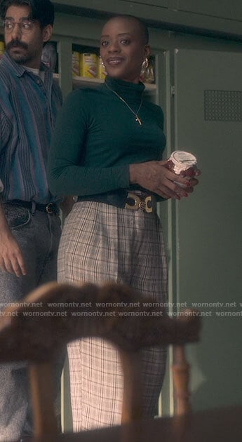 Hannah’s green turtleneck and plaid pants on The Haunting of Bly Manor