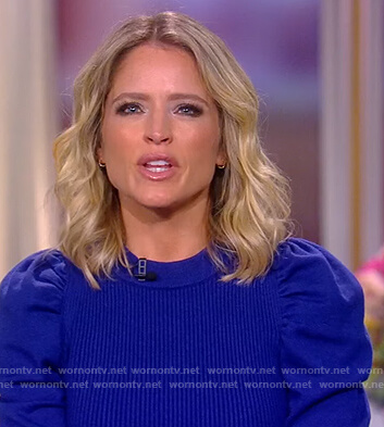 Sara’s blue short puff sleeve top on The View