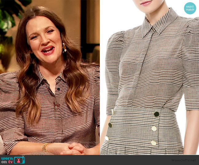 Alice + Olivia Will Prince Of Wales Check Puff-Sleeve Silk-Blend Blouse worn by Drew Barrymore on The Drew Barrymore Show