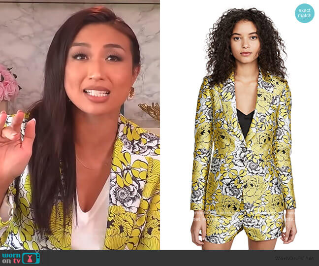 Alice + Olivia Macey Notch Collar Fitted Blazer worn by Jeannie Mai on The Real