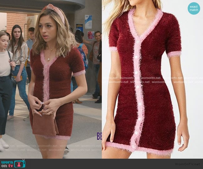 Forever 21 Fuzzy Sweater Dress worn by Lexi (Josie Totah) on Saved By The Bell