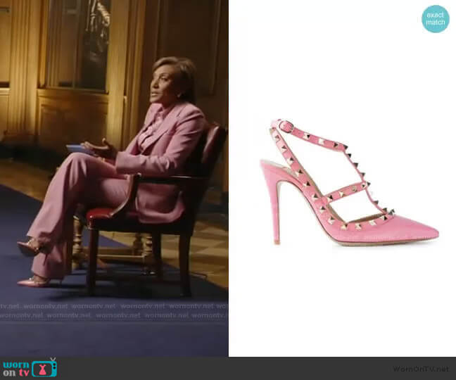Valentino Rockstud pumps worn by Robin Roberts on Good Morning America