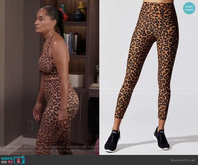 Beach Riot Piper Leggings worn by Rainbow Johnson (Tracee Ellis Ross) on Black-ish