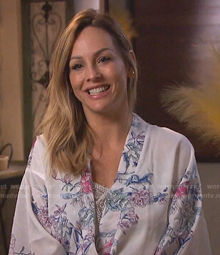 Clare’s white floral robe on The Bachelorette