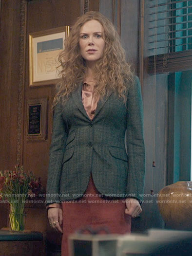 Grace’s grey blazer and pink satin blouse on The Undoing