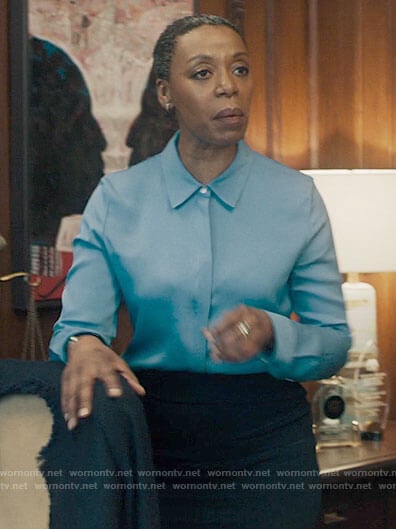 Haley’s blue button down blouse on The Undoing