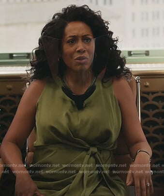 Lola’s green tie waist dress on All Rise
