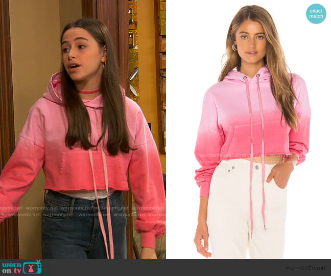 Lovers + Friends Sammy Cropped Hoodie worn by Tess O'Malley (Sky Katz) on Ravens Home