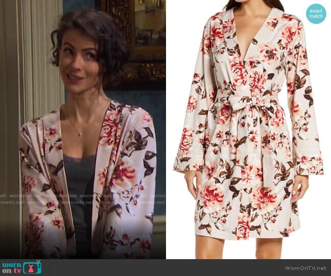 Mason Grey Claire Classic Short Robe worn by Sarah Horton (Linsey Godfrey) on Days of our Lives