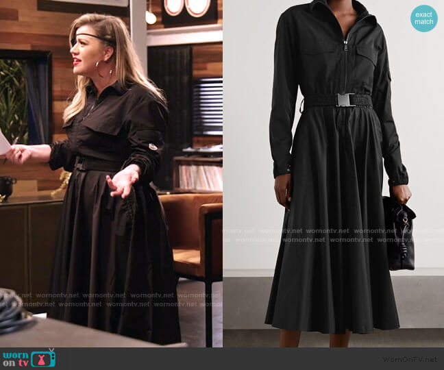 Moncler Belted Pleated Shell Midi Dress worn by Kelly Clarkson on The Voice