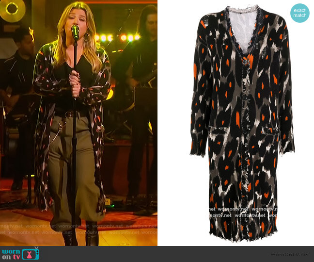 R13 leopard-print longline cardigan worn by Kelly Clarkson on The Kelly Clarkson Show