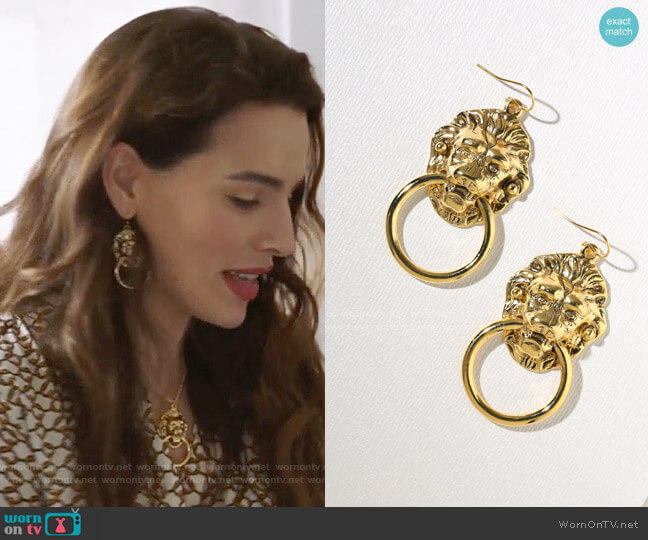 Vanessa Mooney The Small Vandal Door Knocker Earrings worn by Ginger Sweet (Melia Kreiling) on Filthy Rich