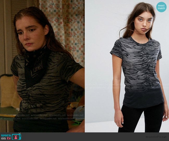 All Saints Sweat T-Shirt in Tiger Print worn by Sandy Milkovich (Elise Eberle) on Shameless