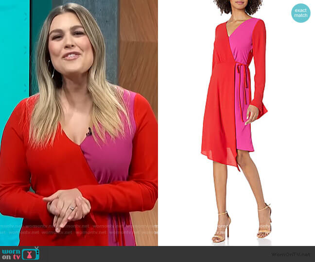 Bailey 44 Faux Silk Wrap Dress worn by Carissa Loethen Culiner on E! News