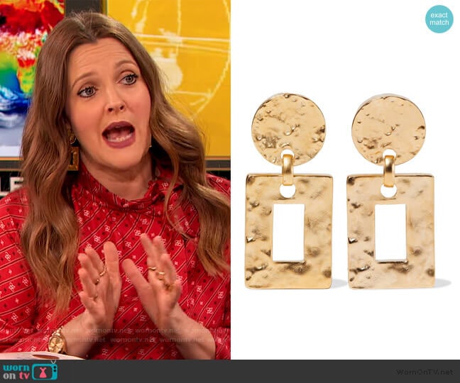 Ben-Amun Hammered 24-karat gold-plated clip earrings worn by Drew Barrymore on The Drew Barrymore Show