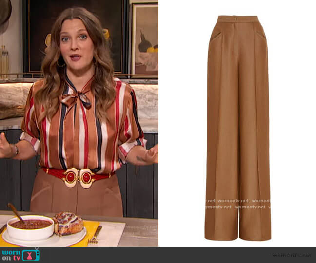 Brandon Maxwell Creased Wool-Silk Twill Wide-Leg Pants worn by Drew Barrymore on The Drew Barrymore Show