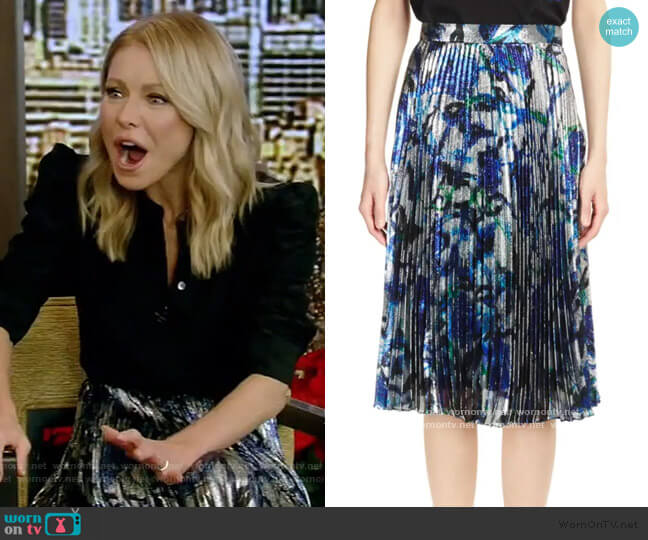 Christopher Kane lamé pleated skirt worn by Kelly Ripa on Live with Kelly and Mark