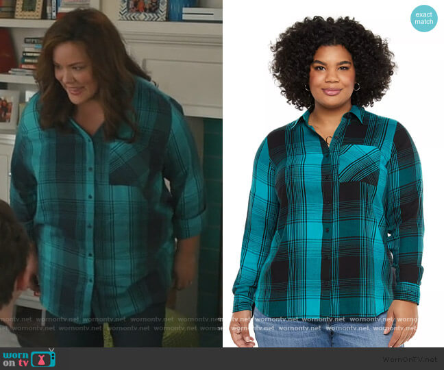 Evri Draped Twill Shirt worn by Katie Otto (Katy Mixon) on American Housewife