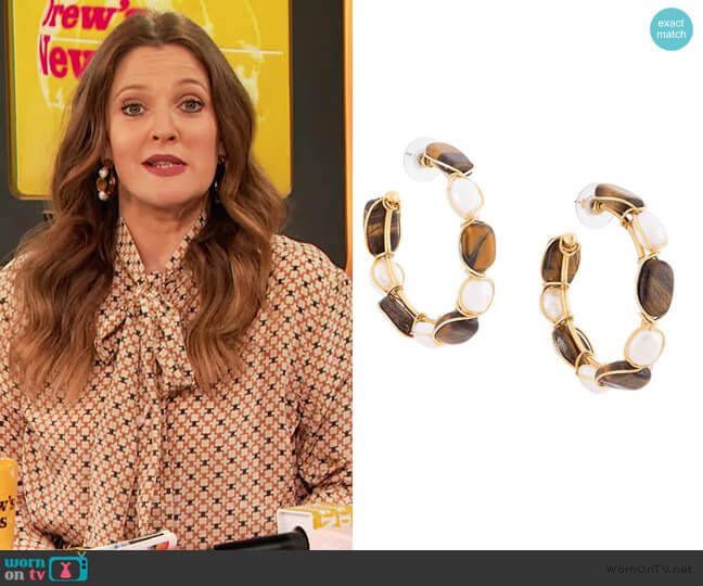 Oscar de la renta tiger eye and gem earrings worn by Drew Barrymore on The Drew Barrymore Show