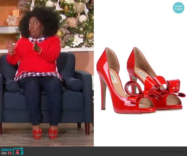 Valentino Pumps worn by Sheryl Underwood on The Talk