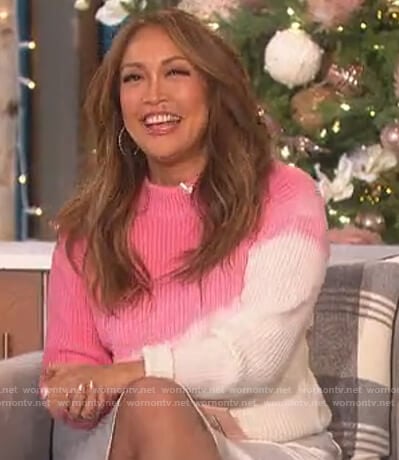 Carrie’s pink tie dye sweater on The Talk