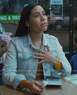 Daisy’s denim jacket on Saved By The Bell