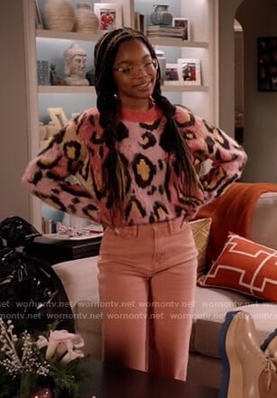 Diane’s pink leopard print sweater on Black-ish