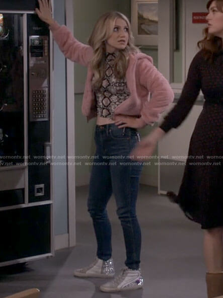 Gina’s snake print crop top and jeans on B Positive