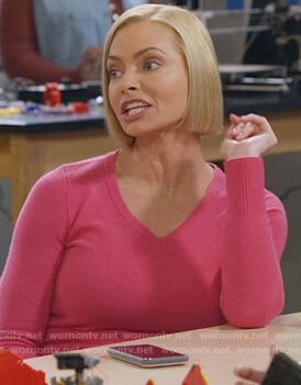 Jill’s pink cashmere sweater on Mom