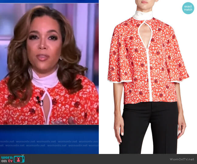 Chloe Crepe Flower Print Keyhole Top worn by Sunny Hostin on The View