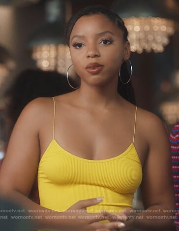 Jazlyn’s yellow ribbed bodysuit on Grown-ish