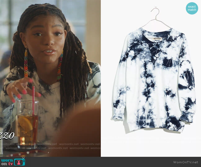 Madewell Rivet & Thread Indigo Tie-Dye Oversized Sweatshirt worn by Skylar Forster (Halle Bailey) on Grown-ish