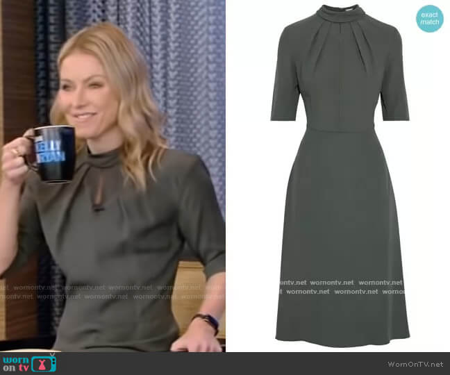 Adam Lippes Pleated crepe dress worn by Kelly Ripa on Live with Kelly and Mark