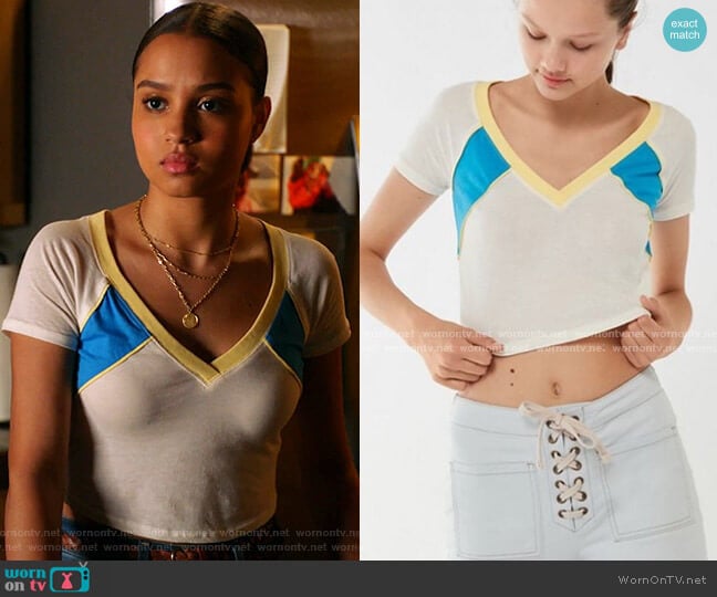 Urban Outfitters Cropped T-Shirt worn by May Grant (Corinne Massiah) on 9-1-1