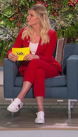 Amanda’s white Gucci sneakers on The Talk