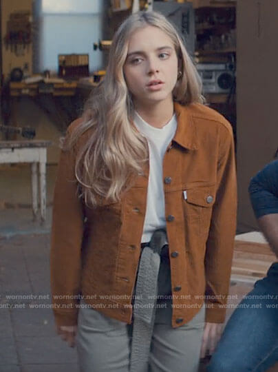 Bette’s tan trucker jacket on Tiny Pretty Things