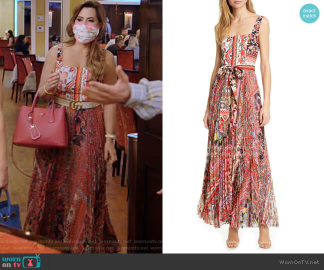 Alice + Olivia Deonna Pleated Tie Waist Maxi Dress worn by D’Andra Simmons on The Real Housewives of Dallas
