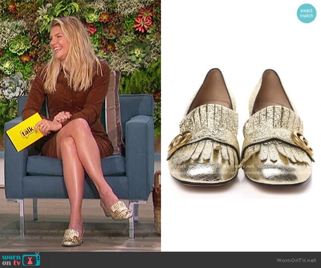 Gucci Metallic Laminate Calfskin GG Marmont Fringe Loafer Pumps 40 Platinum worn by Amanda Kloots on The Talk