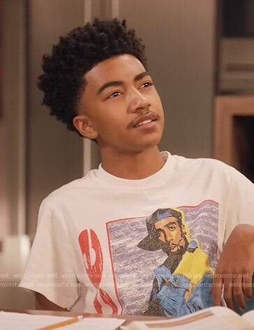Jack’s white Tupac graphic tee on Black-ish