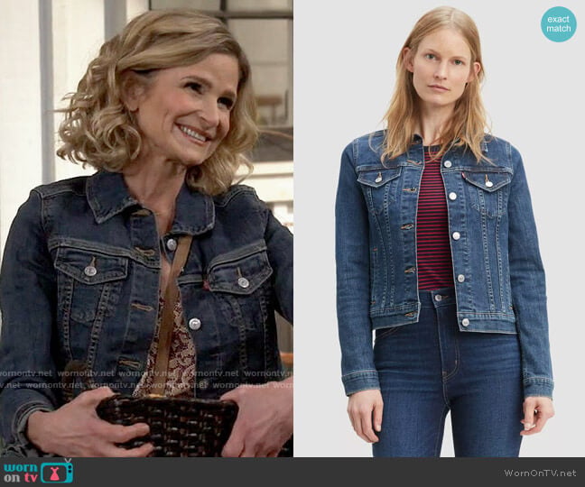 Levis Original Trucker Jacket in Sweet Jane worn by Jean Raines (Kyra Sedgwick) on Call Your Mother